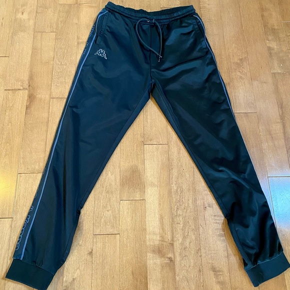 Kappa men’s jogging/track pants. - Picture 1 of 4
